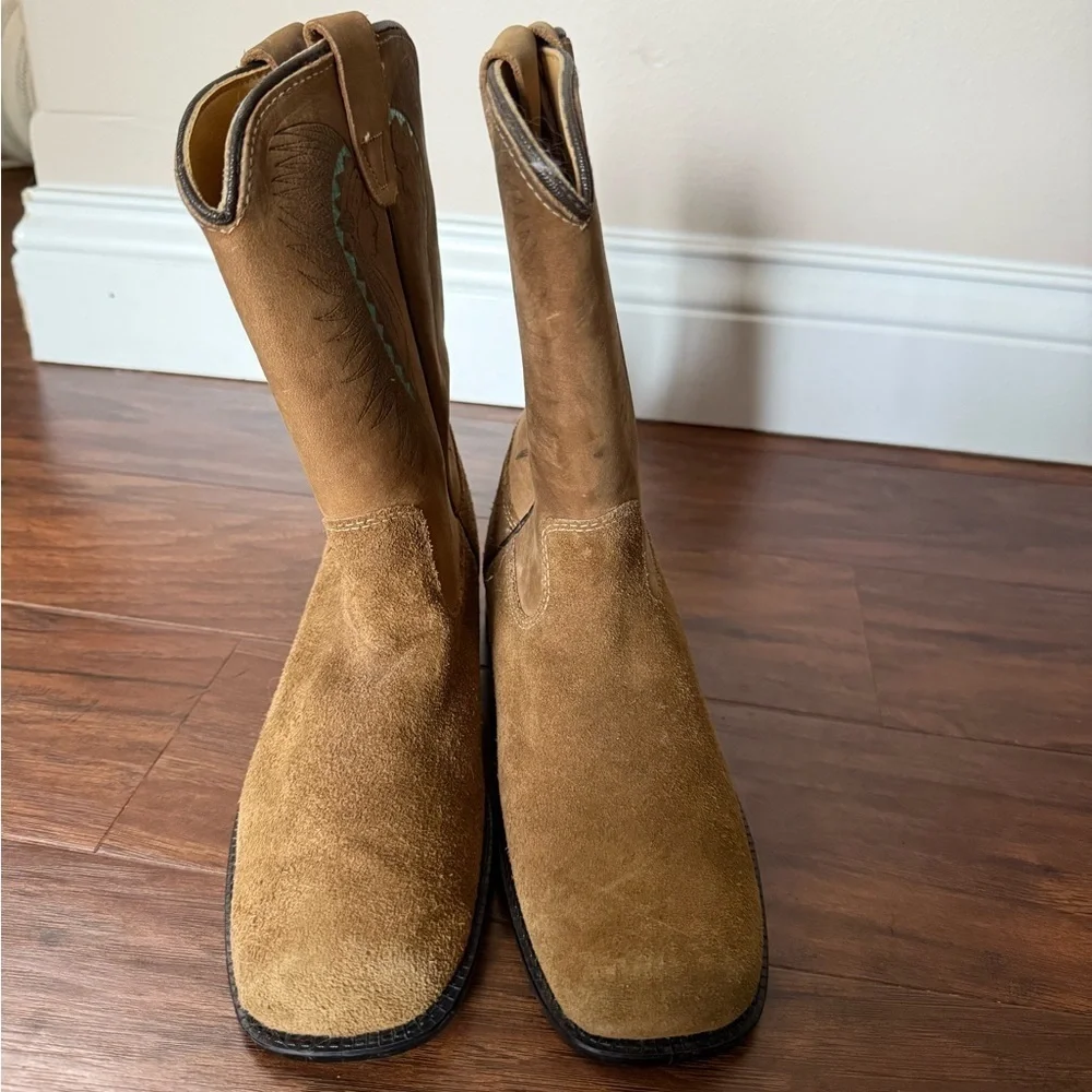 Tan Suede Girls Western Cowboy Boots-Size 3D Like New